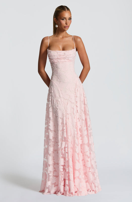 Vestido Diana – Elegancia de noche con encanto atemporal